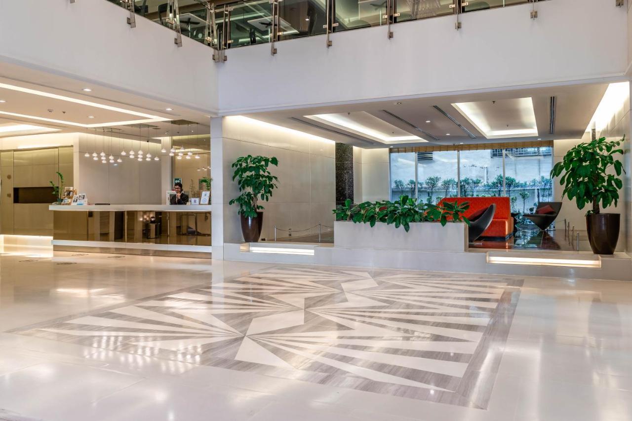 Jasmine Grande Residence Банкок Екстериор снимка Lobby