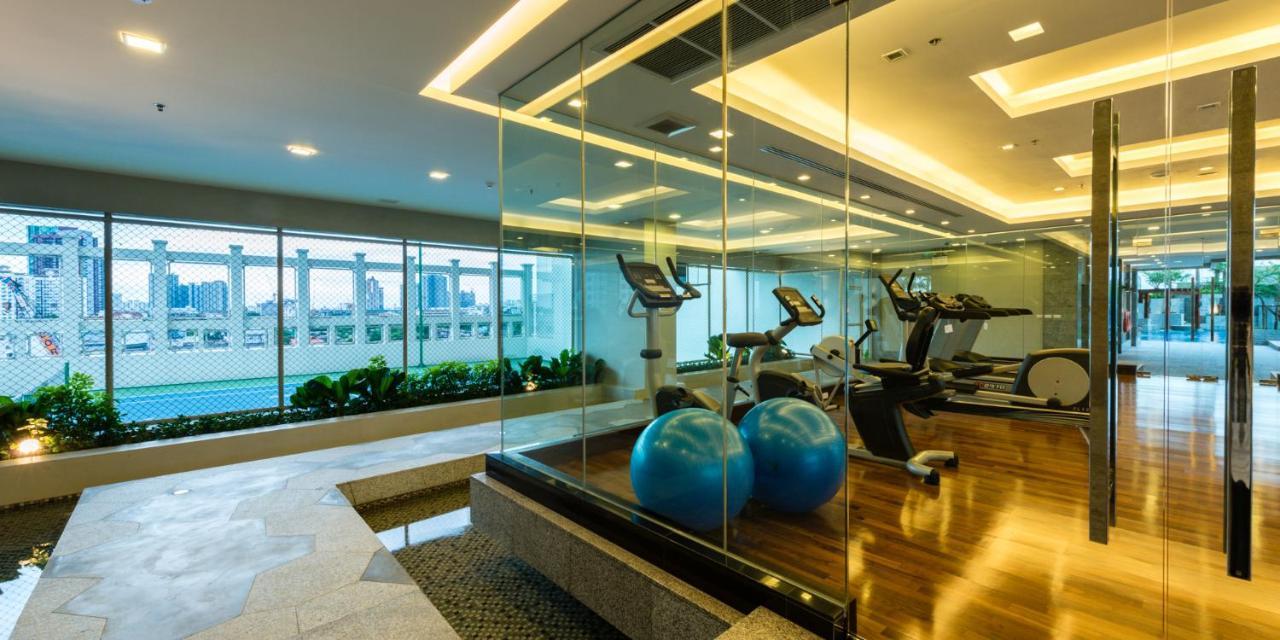 Jasmine Grande Residence Банкок Екстериор снимка The gym at the 10th floor